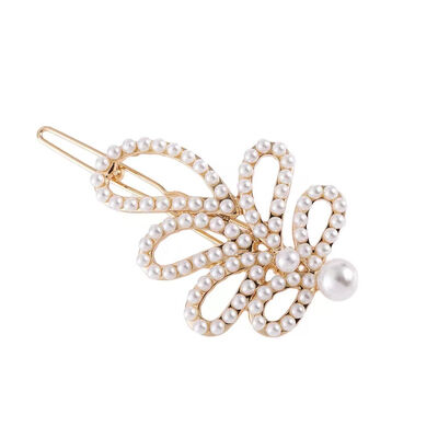 Metal Hair Clip with Delicate Design for Daily Wear or Some Special Occasion