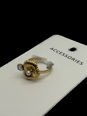 French Retro 18K Gold Titanium Steel Earrings with Zircon and Pearl