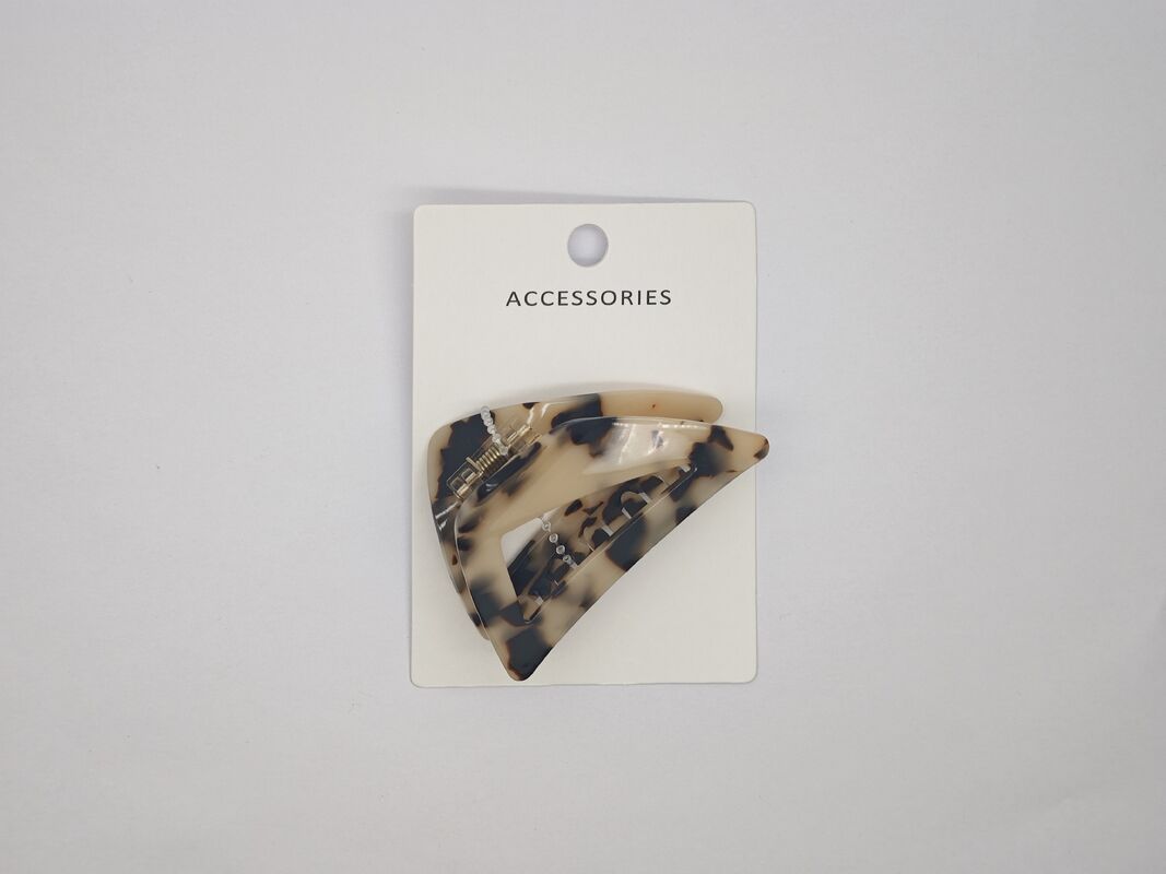 Leopard Print Acrylic Hair Claw with Various Usages and Various Features